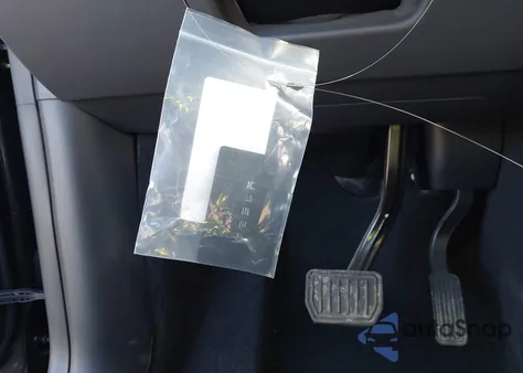 2024 Tesla Model Y Long Range Dual Motor All-Wheel Drive/Rwd from USA, damaged, VIN 7SAYGDED1RA321691